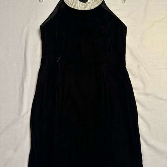 ALEX formal, velvet, sleeveless dress with pearl neckline Size L - Picture 1 of 4